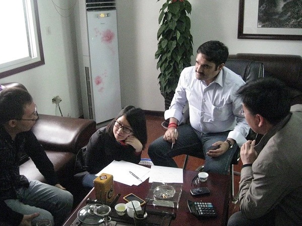 印度客戶來廠洽談價格,包裝,發貨,供應能力等事宜