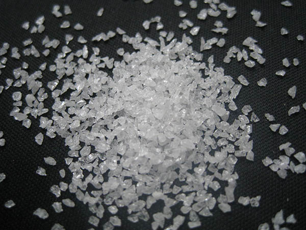 白剛玉砂的用途和成分