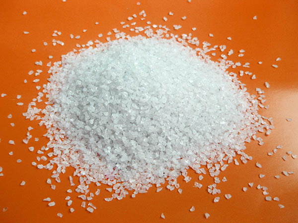 電熔白剛玉的主要原料是什么